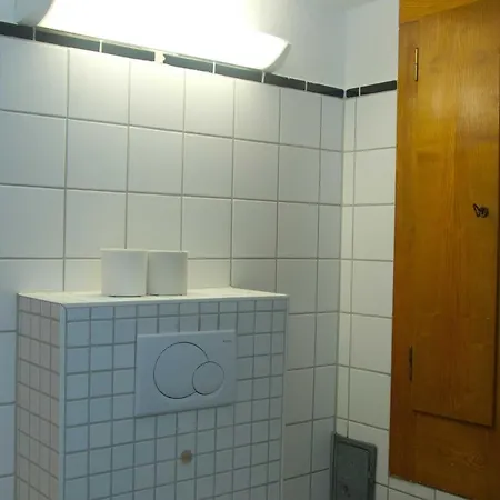 Reeddachhaus Mit Seeblick - Ruhe - Traumhafter Lage Am Selliner * Sellin (Rugen)
