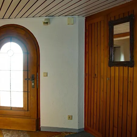 Reeddachhaus Mit Seeblick - Ruhe - Traumhafter Lage Am Selliner Ferienhaus *