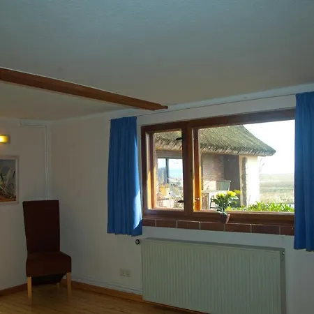 Vakantiehuis Reeddachhaus Mit Seeblick - Ruhe - Traumhafter Lage Am Selliner
