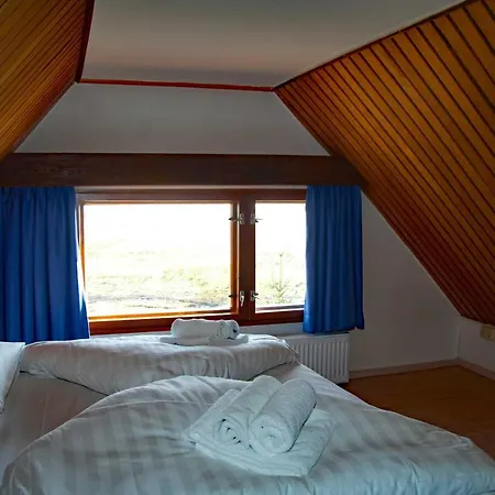 Reeddachhaus Mit Seeblick - Ruhe - Traumhafter Lage Am Selliner Vakantiehuis Sellin (Rugen)