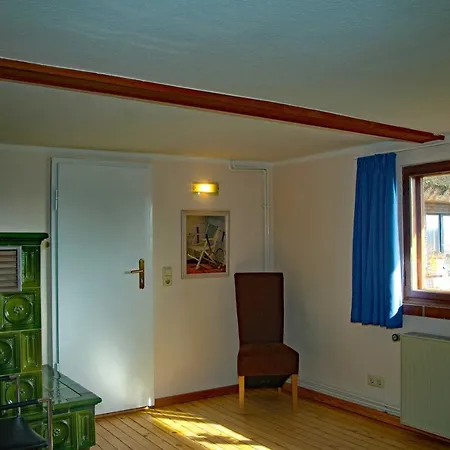 Reeddachhaus Mit Seeblick - Ruhe - Traumhafter Lage Am Selliner Vakantiehuis *