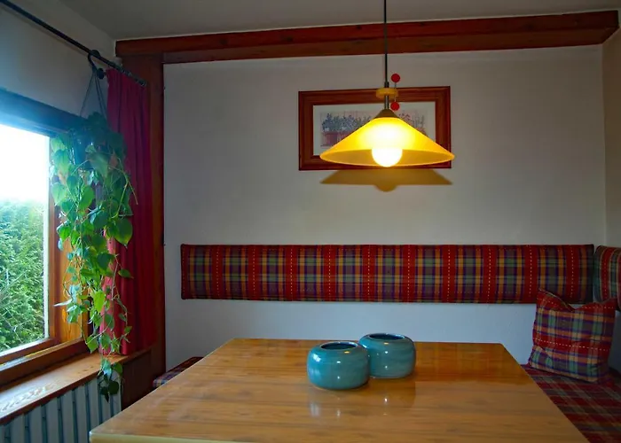 Reeddachhaus Mit Seeblick - Ruhe - Traumhafter Lage Am Selliner Ferienhaus *